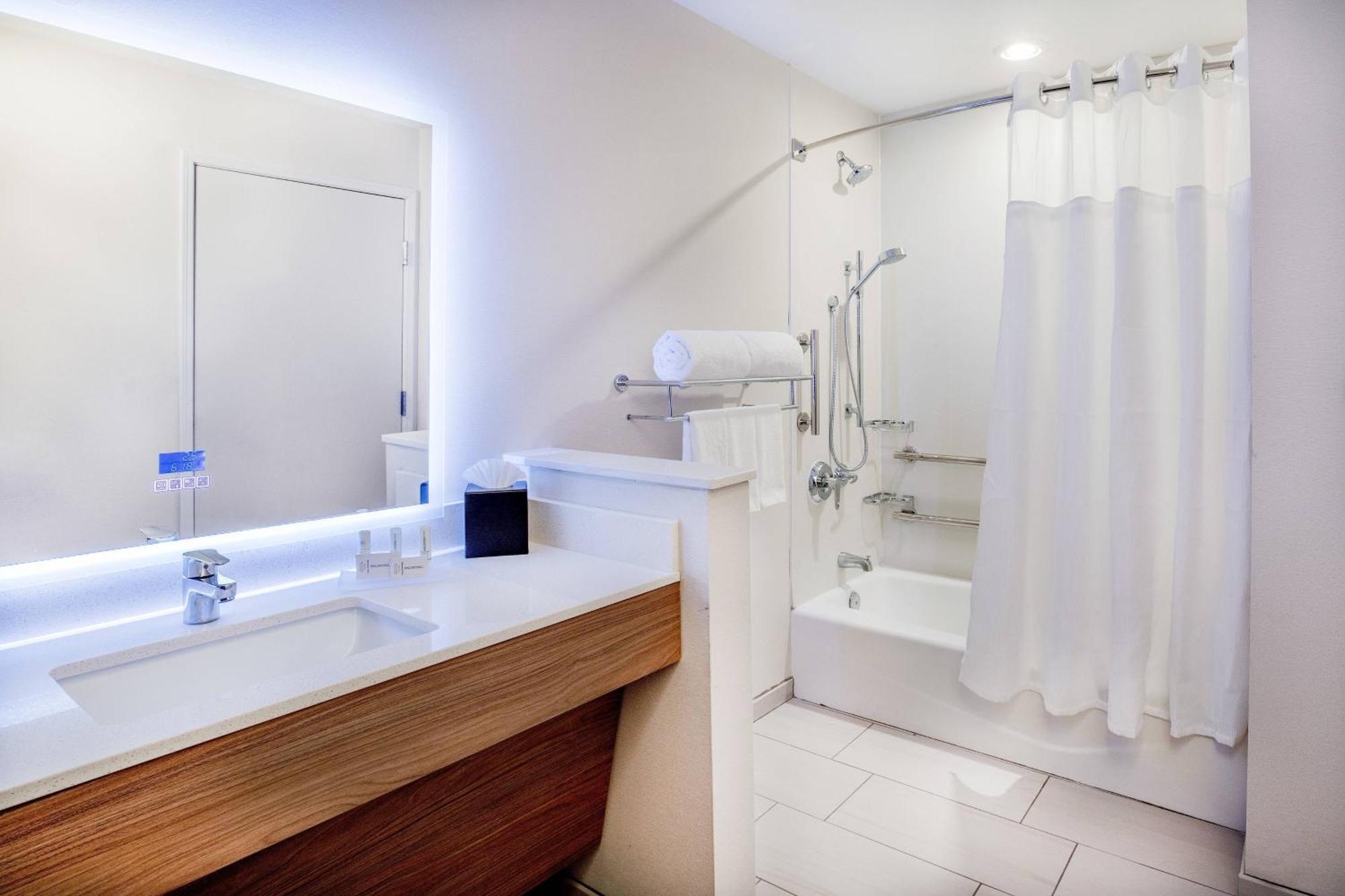 Fairfield Inn & Suites By Marriott Mcpherson Kültér fotó