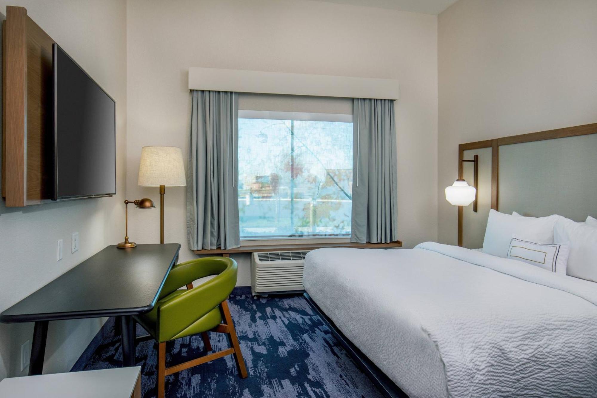 Fairfield Inn & Suites By Marriott Mcpherson Kültér fotó
