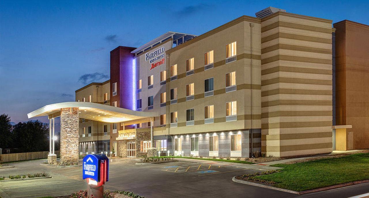 Fairfield Inn & Suites By Marriott Mcpherson Kültér fotó